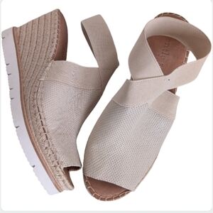 Gentle Souls Kenneth Cole Espadrille Wedge Sandals - Size 9.5 - Brand New 3" Hee